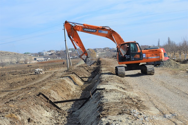არახლოსა და რანჩპარის მაგისტრალური არხების რეაბილი