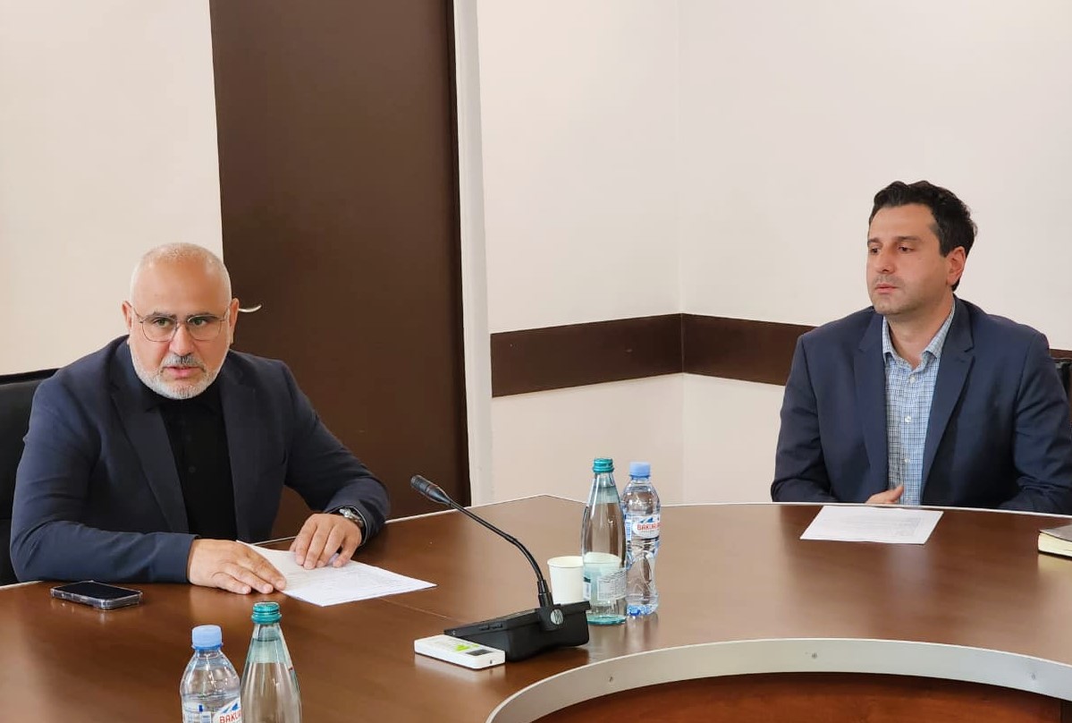 „საქართველოს მელიორაციის“ გენერალურმა დირექტორმა გიგლა თამაზაშვილმა ადმინისტრაციულ საკითხებში დირექტორის პოზიციაზე თენგიზ მიქავა წარადგინა – 2
